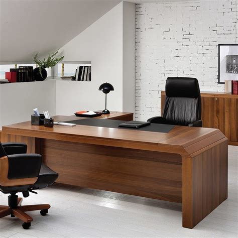 Статус и комфорт - офисные мебели для директора